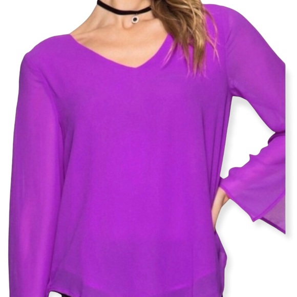 NWT Open Back Elegant Magenta Blouse - - Picture 3 of 7